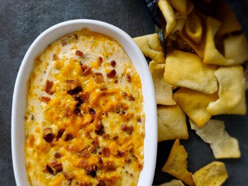 Cheddar and Bacon Dip (Dip de Cheddar y Tocino)