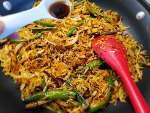 Spicy Easy Cabbage Stir-fry - Hungry Lankan