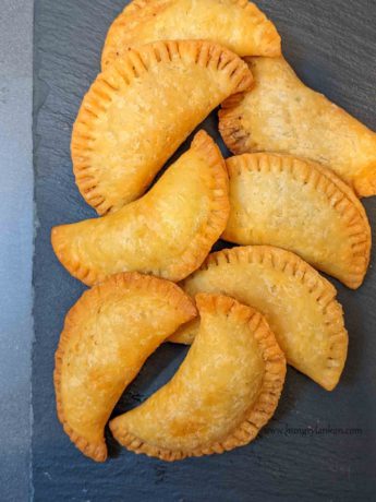 Sri Lankan fish patties/ pattis