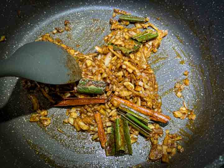 Sri Lankan Black Pork Curry