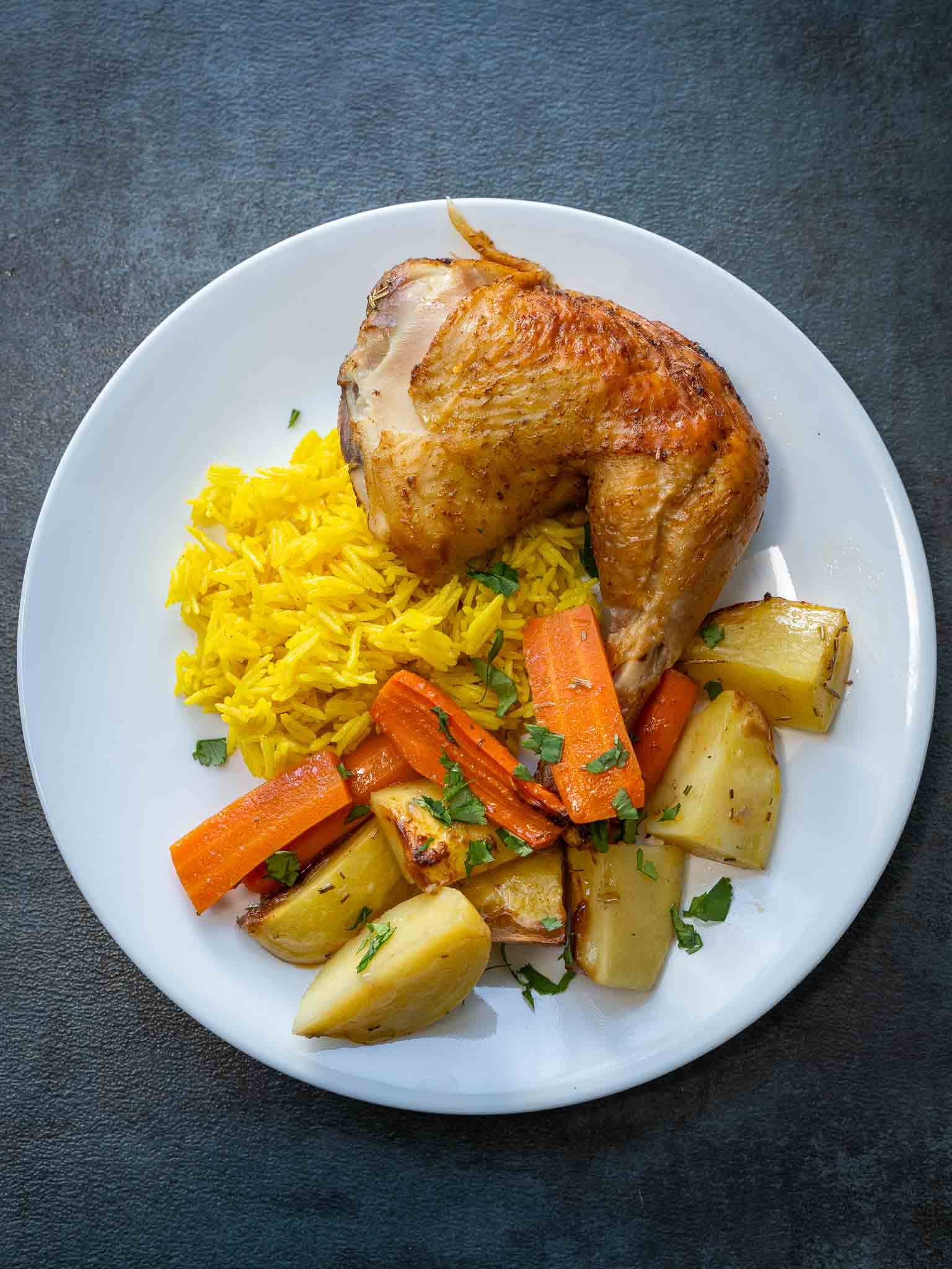 whole-chicken-in-air-fryer-hungry-lankan