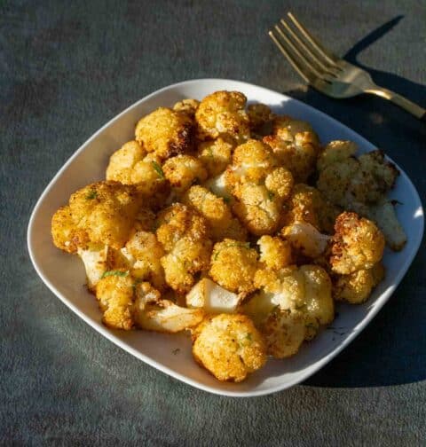 Roasted cauliflower in air fryer