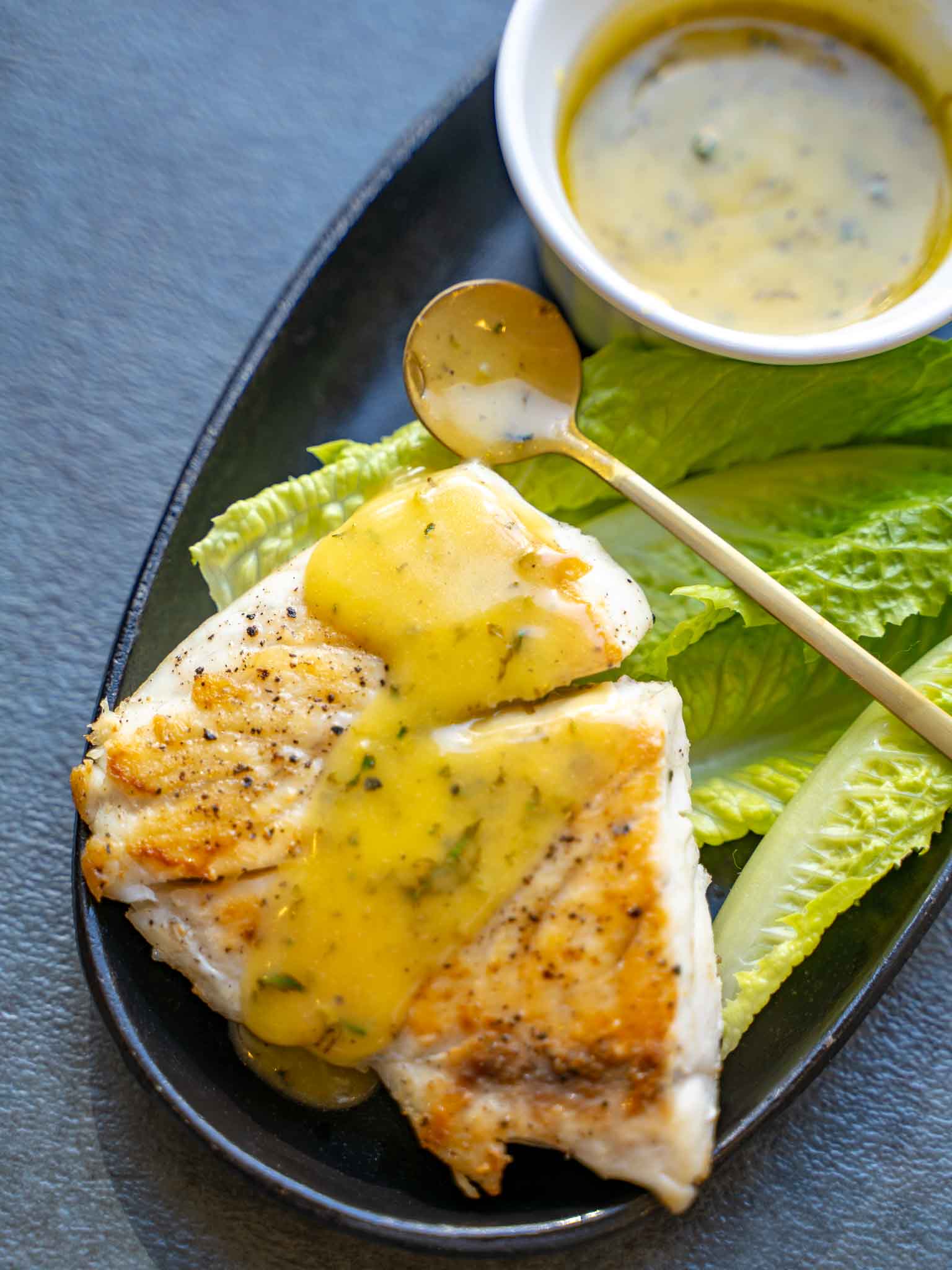 Lemon butter sauce for fish and salmon